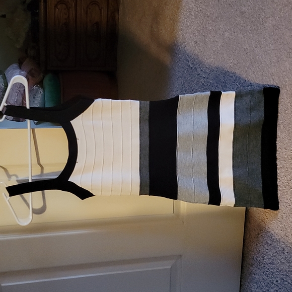 Cocktail dress - Picture 4 of 4